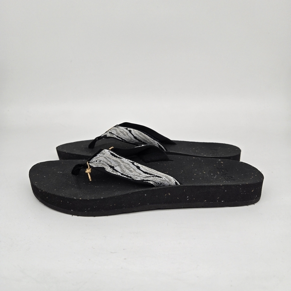 Teva Women's ReFlip Recycled Flip Flop Shoes Size 7